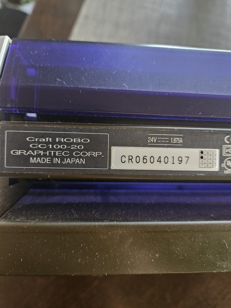 Graphtec Craft ROBO Pro CC100-20-CRP Vinyl Cutting Plotter