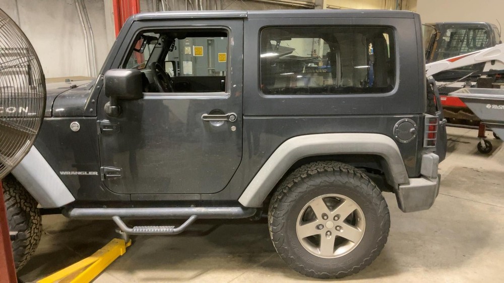 Used Windshield Frame fits: 2010 Jeep Wrangler Grade A