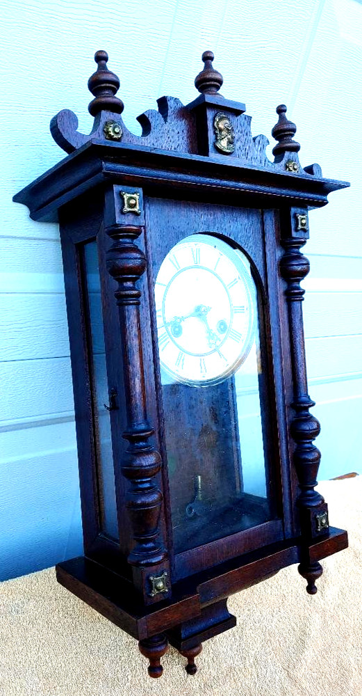VICTORIAN WALNUT VIENNA REGULATOR WALL CLOCK, I KNOW NOTHING ABOUT...JUNGHANS
