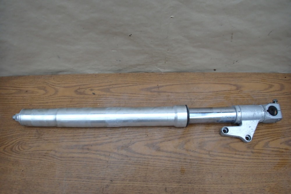 1998 DUCATI ST2 944 FRONT RIGHT FORK GD051-50-R