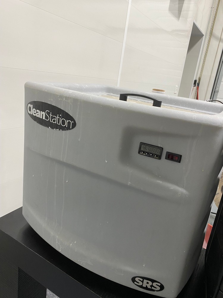 Used SRS Clean Station
