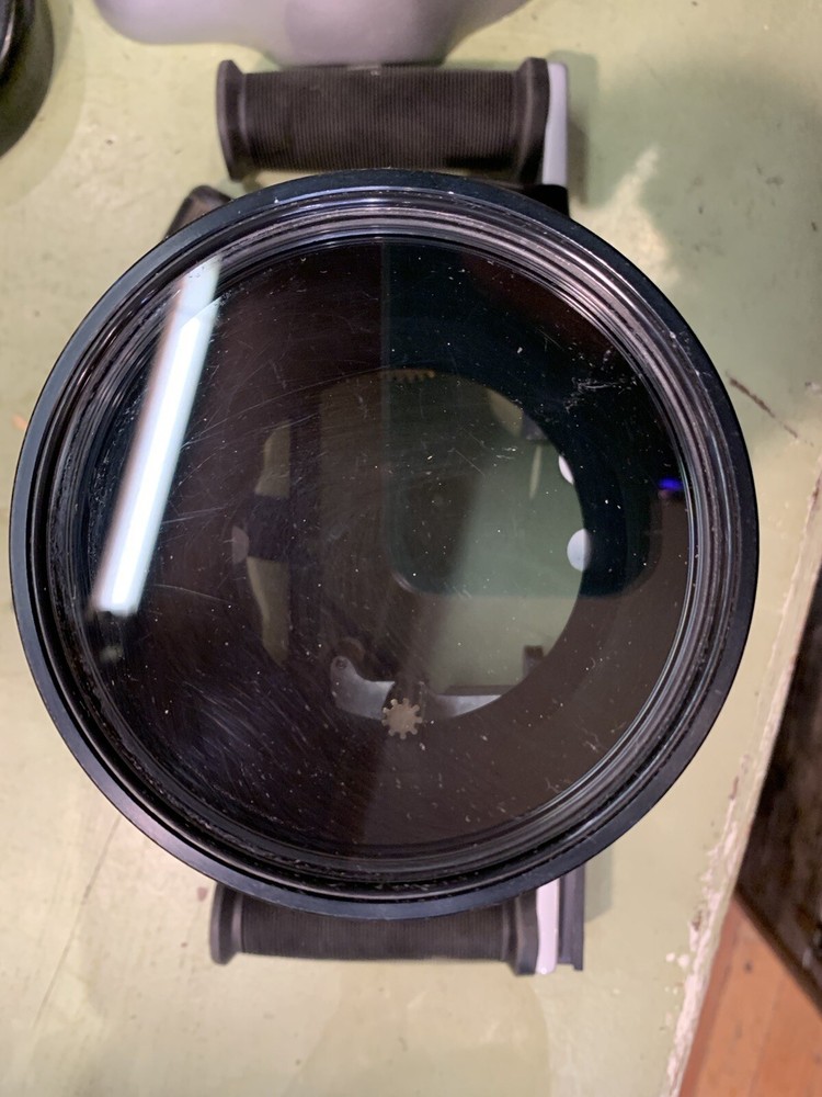 Underwater Scuba camera and flashlight with accessories