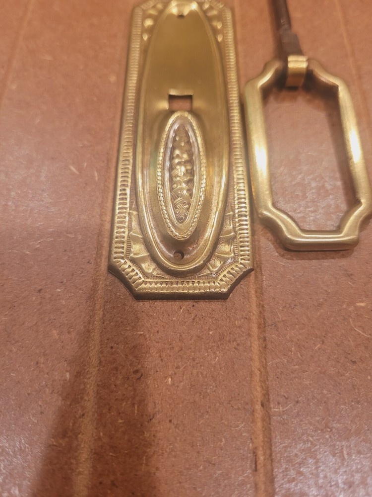 Antique Stamped Brass Vertical Pedestal Drawer Pull