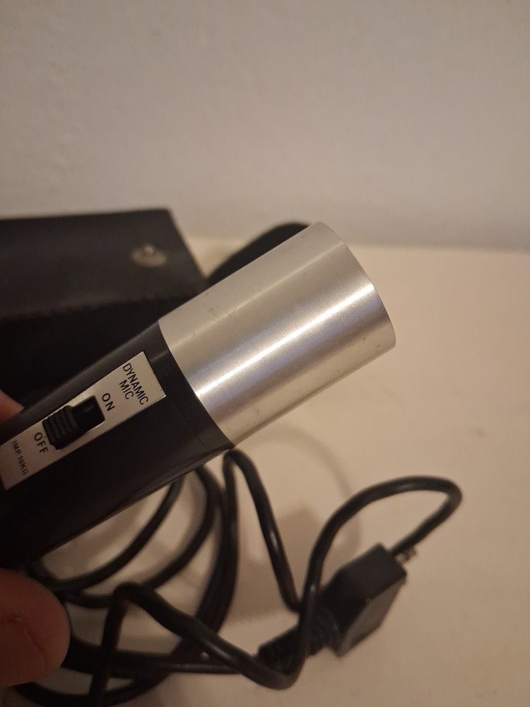 Vintage Dynamic Microphone With Case- Japan Untested