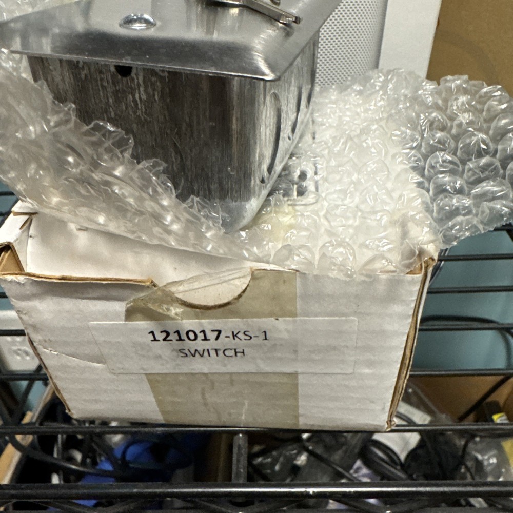 Draper 121017-KS-1 Projector Screen Key Wall Switch