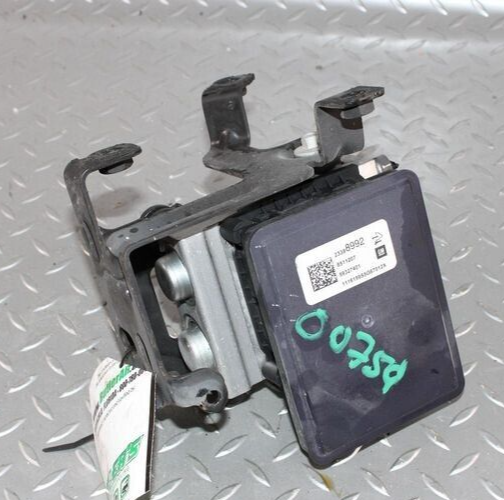 2014-2016 Chevy Silverado 1500 ABS Anti-Lock Brake Pump Module Control Assembly