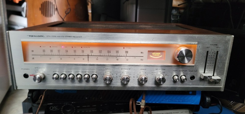 Vintage Realistic STA-235B Stereo Reciever