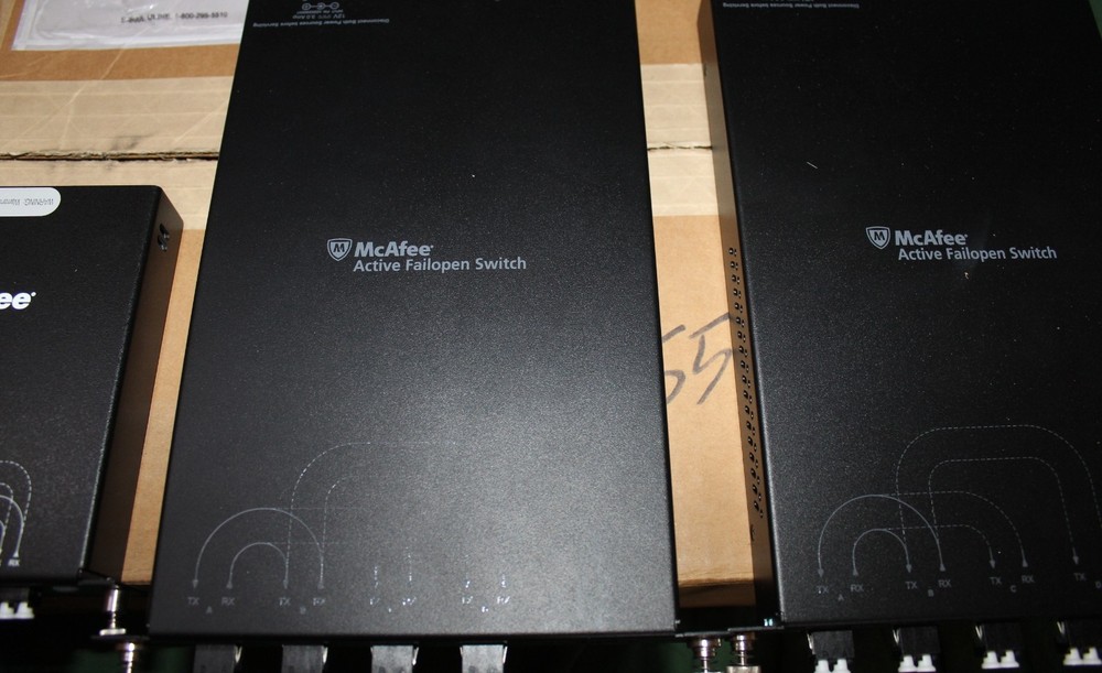 2 McAfee 40Gbps Active FailOpen Bypass Switch, IAC62F1-KT7