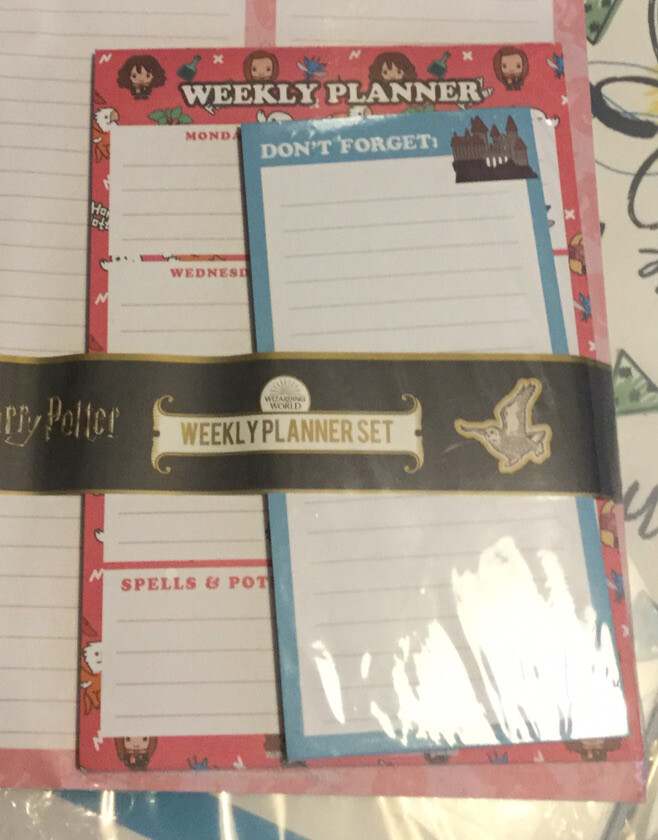 BNWT HARRY POTTER BUNDLE WEEKLY PLANNER DIARY SCHOOL NOTES WAND PEN PRIMARK
