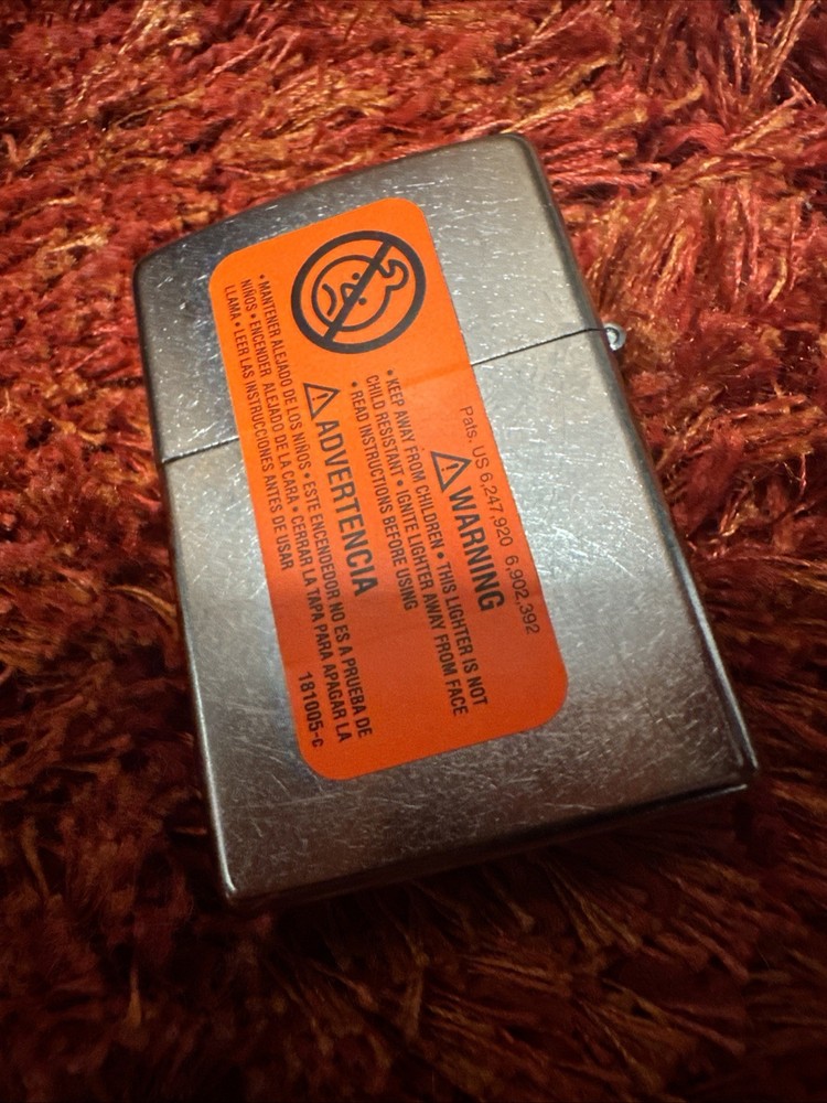 Zippo 207 Regular Street CHROME Lighter w/ Leather Case