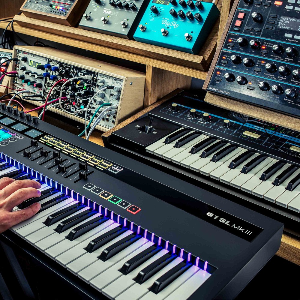 Novation SL MkIII MIDI & CV Keyboard Controller with Sequencer, 61-Note Keyboard