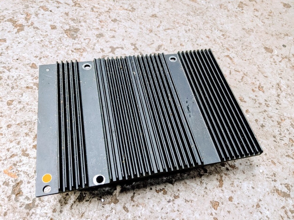 VOLVO XC90 STEREO AMPLIFIER 30657755