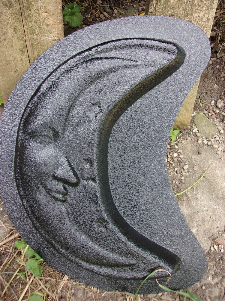 Moon face mold concrete plaster casting mould 11" x 4" x 3/4" thick