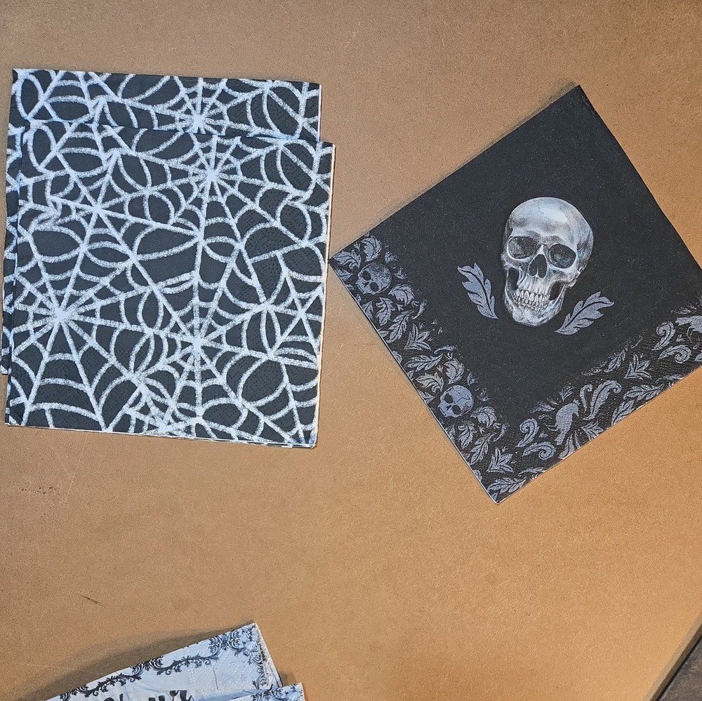 20 Halloween Decoupage Napkins, 9 Styles