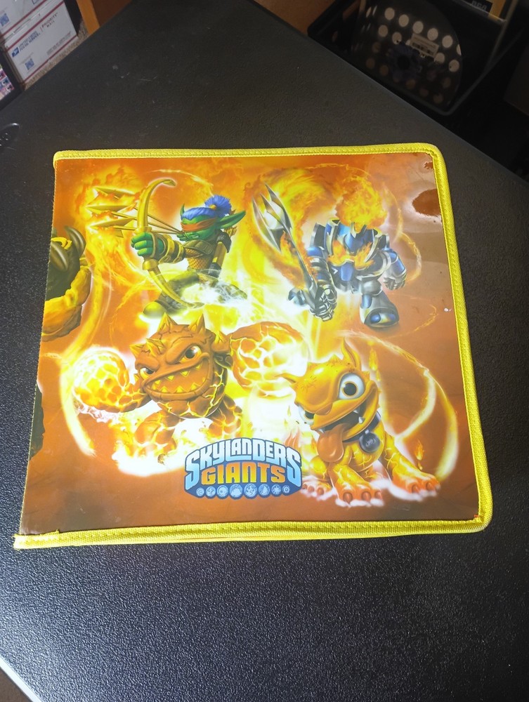Skylanders Giants Display Carrying Storage Case Large - Orange Interior