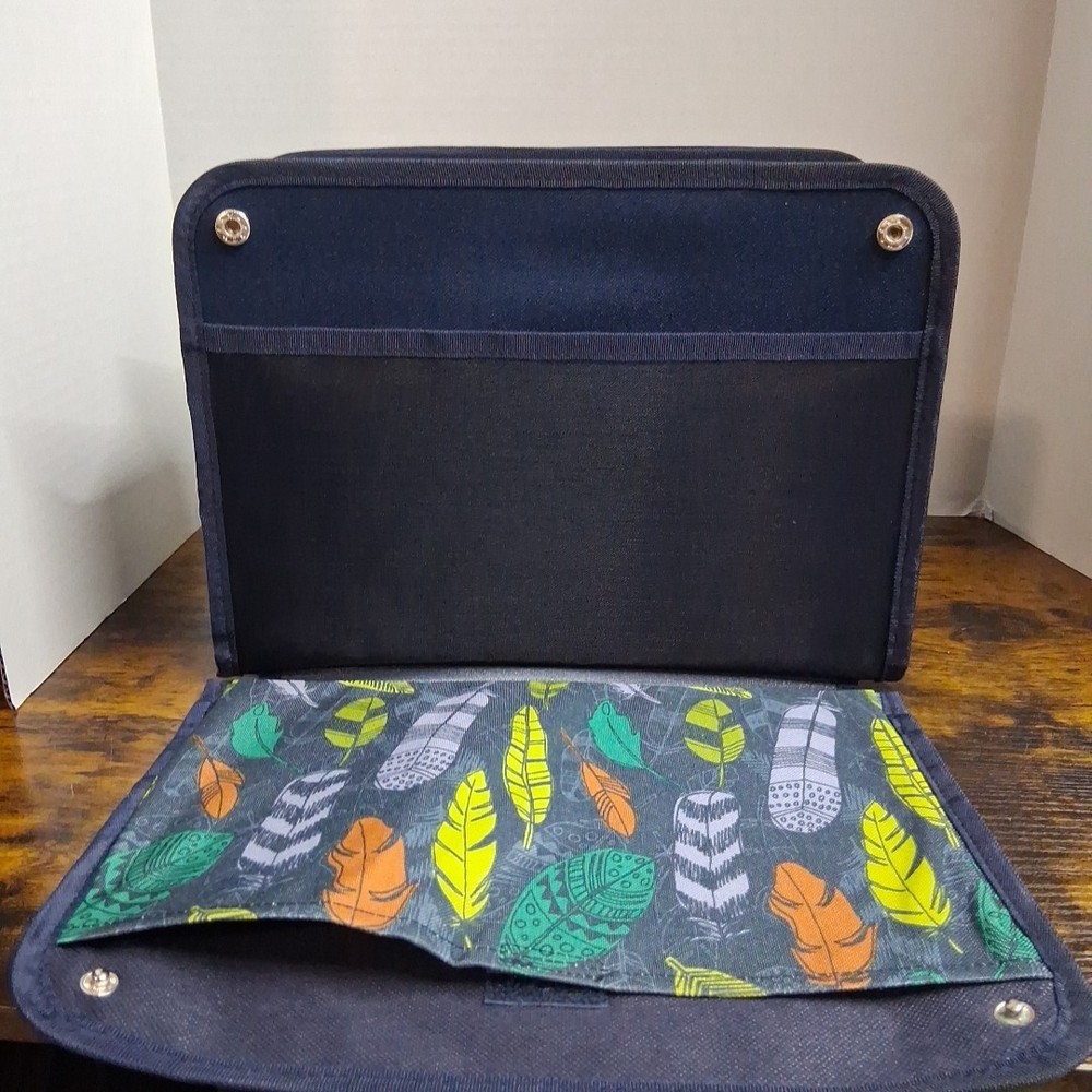 Gently Used Thirty One Get Creative Caddy Falling Feathers