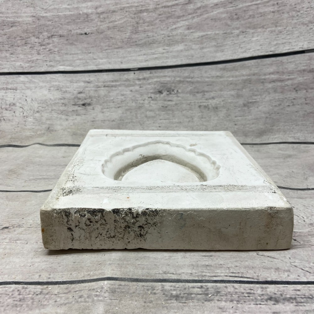 Unbranded Ceramic Casting Mold Heart Dish