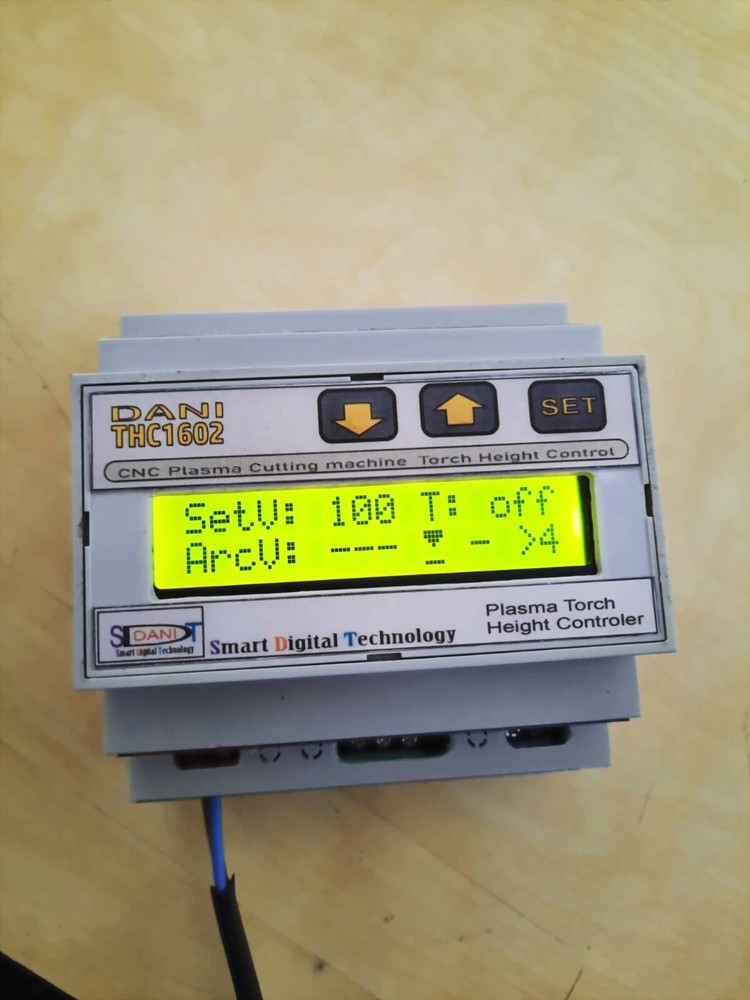 Plasma Cutter CNC THC Torch Height Controller Up ,Down, Arc On outputs