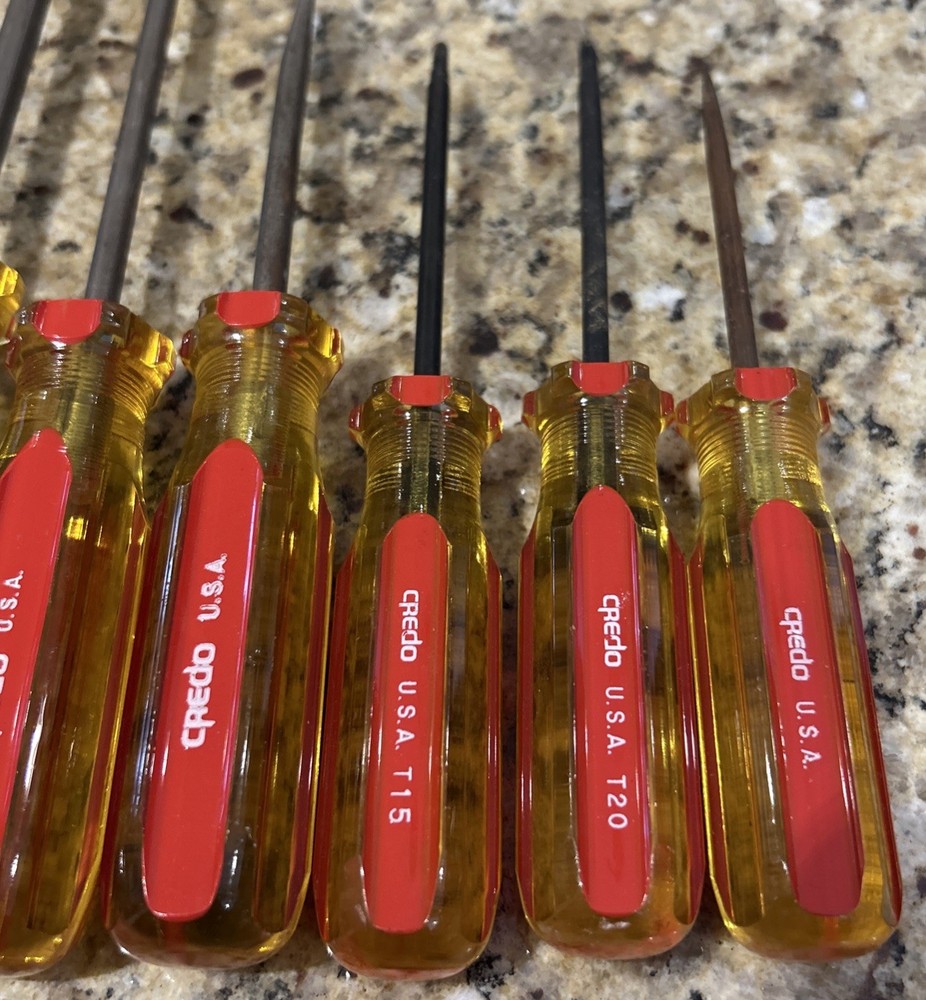 7PC CREDO USA PLASTIC HANDLE SCREWDRIVER SET- 5-FLAT, 2-TORX