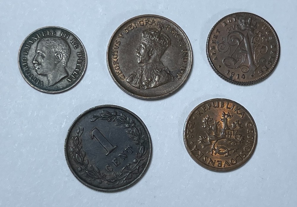 5 Different Foreign small older High grade coins (#2797)