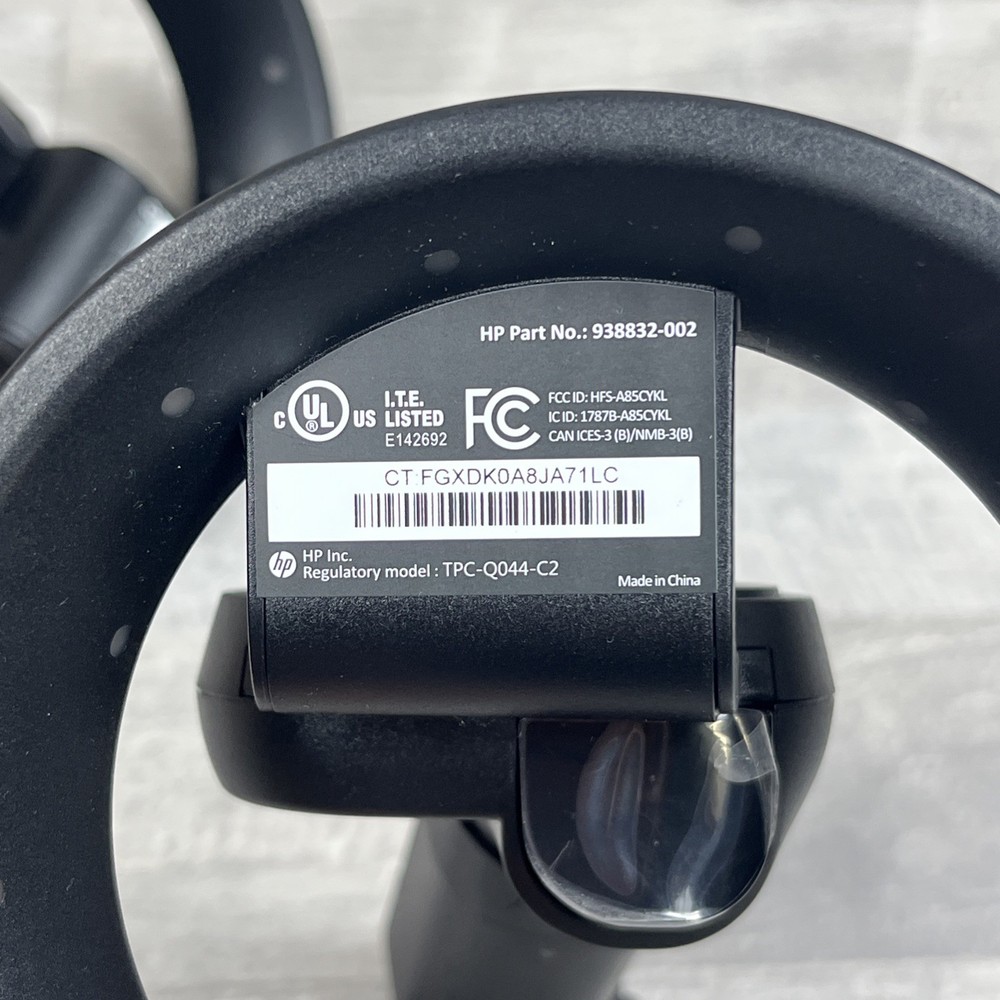 HP Windows Virtual Mixed Reality Controllers 938832-0 TPC-Q044 Right & Left EUC