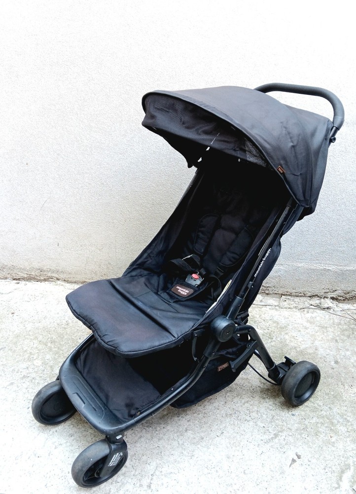 Mountain Buggy Nano Stroller Black in good condition