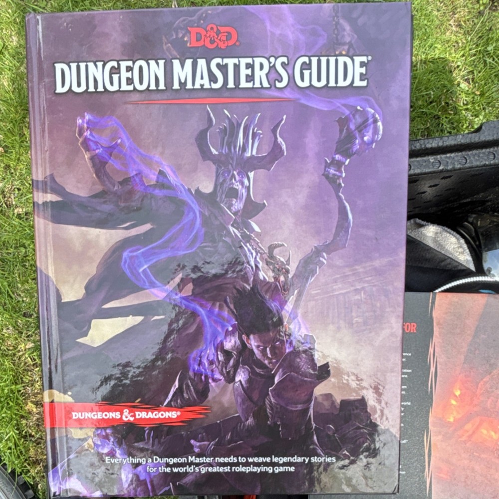 Dungeons & Dragons Dungeon Master's Guide Hardcover