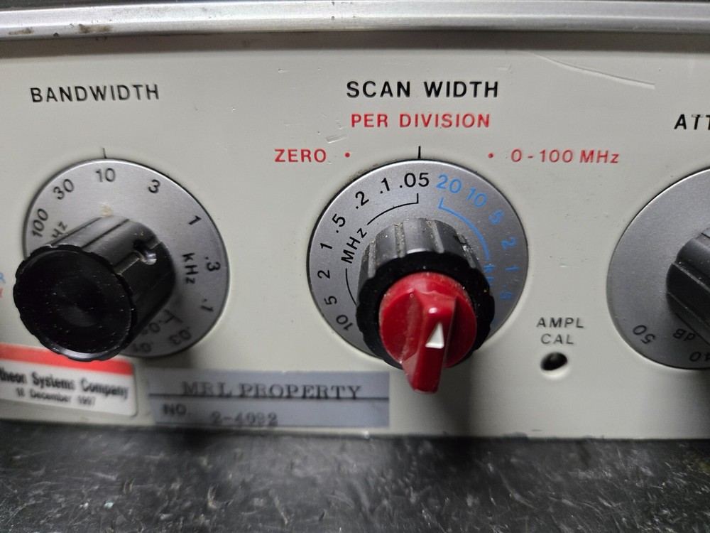 HP SPECTRUM ANALYZER RF SECTION 8553B front panel, knobs, misc boards & cables