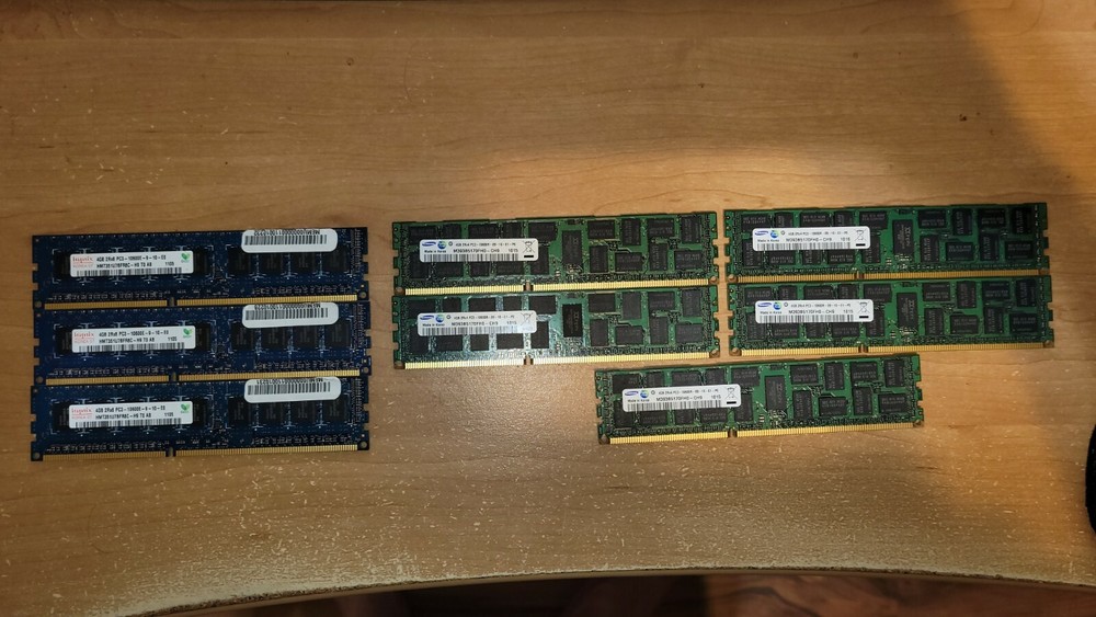 Assortment of Flash, Memory SIMMs and DIMMs never used - from Open boxes