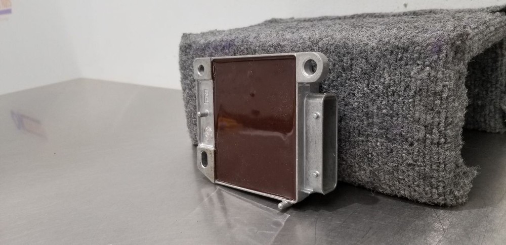 04 CHEVY SSR SRS CONTROL MODULE 12246615