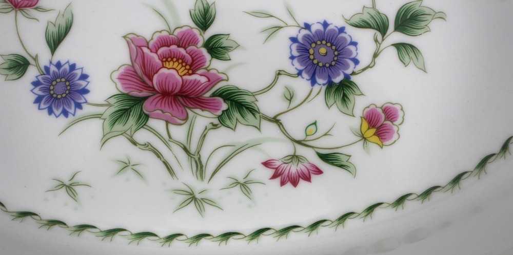 Sadek Spring Night 12 Inch Oval Baker