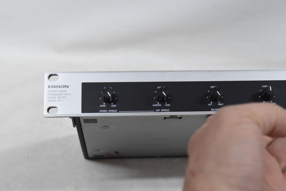 Behringer Edison EX-1 Stereo Image Processor Phase Meter Rack Mount Unit