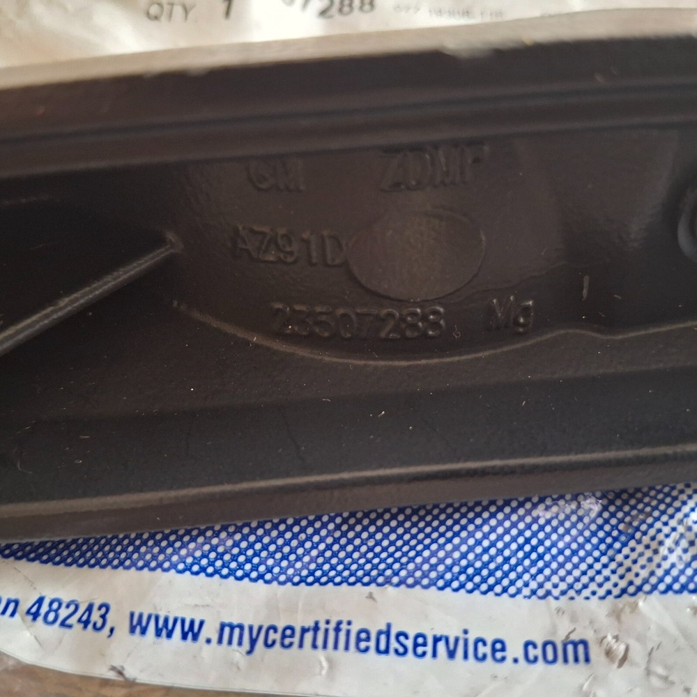 Genuine GM F Striker 23507288
