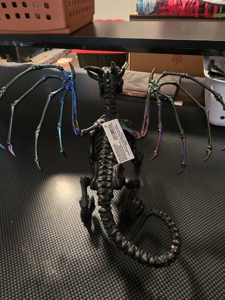 Black Dragon Skeleton With Adjustable Tail