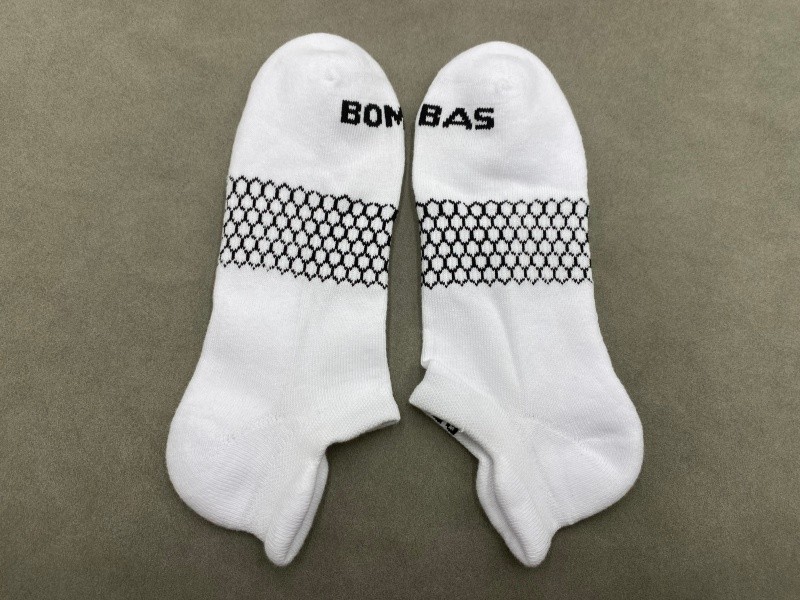 4 Pairs Bombas Men Size L Solid Honeycomb All-Purpose Performance Ankle Socks