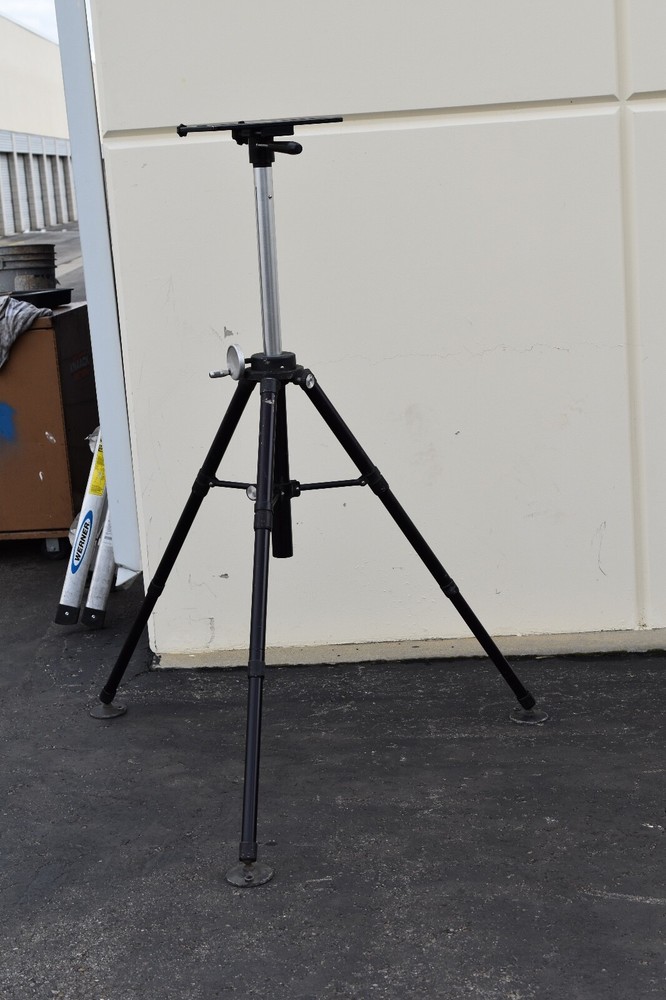 Renishaw tripod base