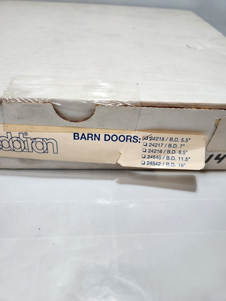 Speedtron 5.5" Barn Doors for Lighting 24218