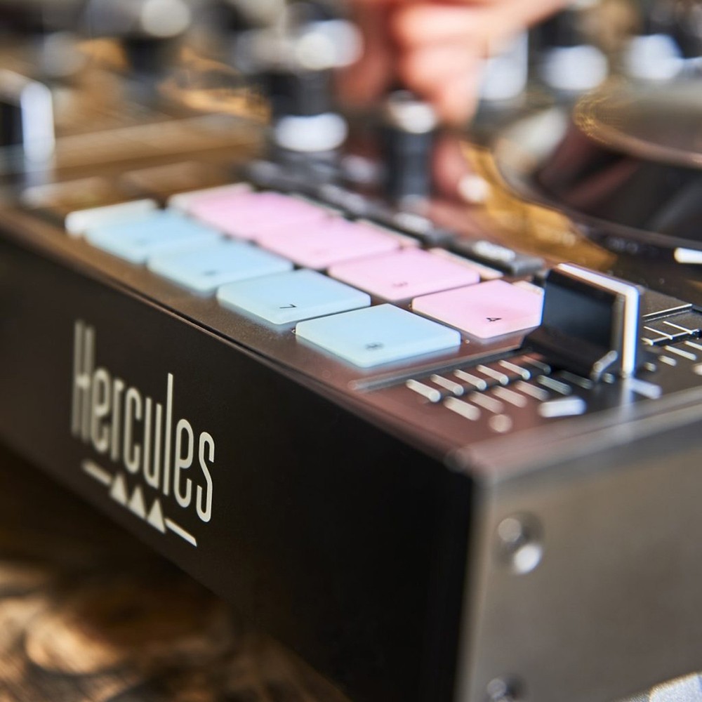 Hercules DJ Control Inpulse 500 DJ Controller - Limited Edition Silver