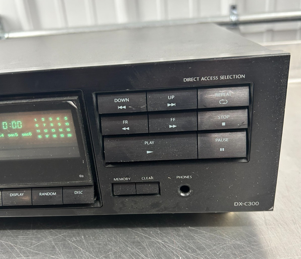 Onkyo DX-C300 CD 6 Multi Compact Disc Changer Pre-Owned