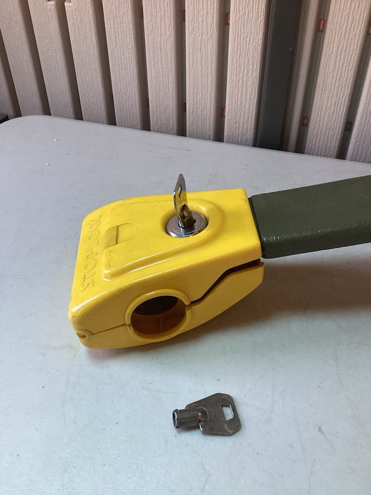 Stoplock Pulsar Car/Van Steering Wheel Lock With 2 x Keys - Missing Red Pulsar.