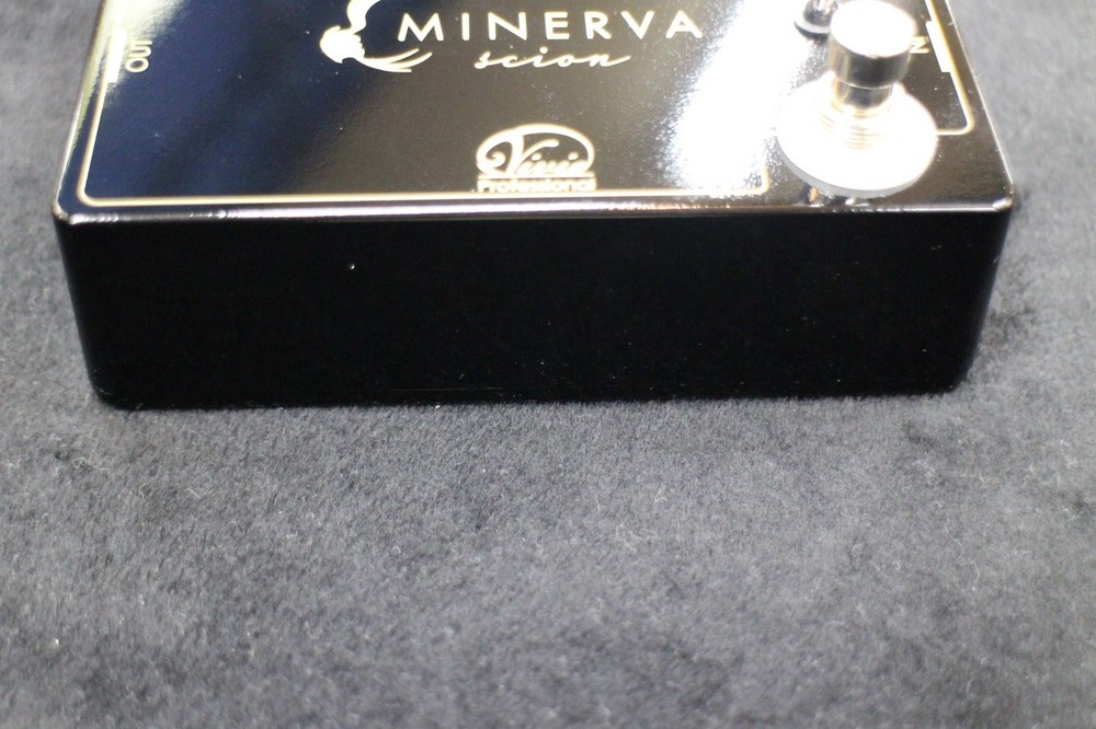 Vivie MINERVA scion