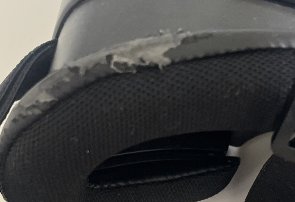 Cynoculars Black Virtual Reality Headset without Remote w/ Head Strap