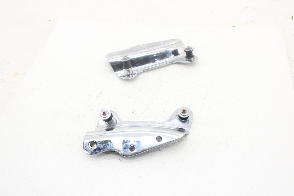 09-16 Harley Davidson Road King 4 Point Quick Release Docking Brackets