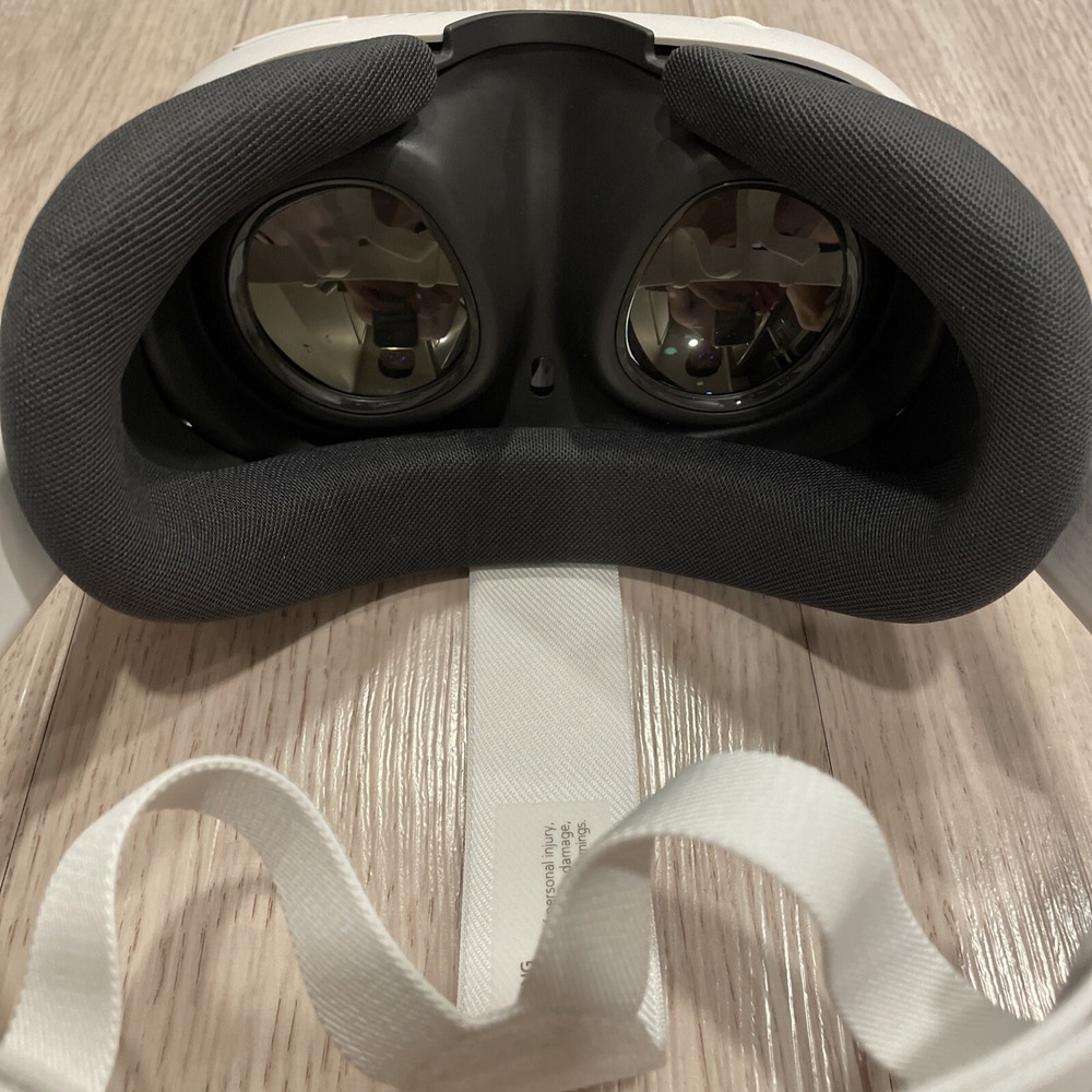 New Meta Quest 3 128GB VR Headset ONLY - White