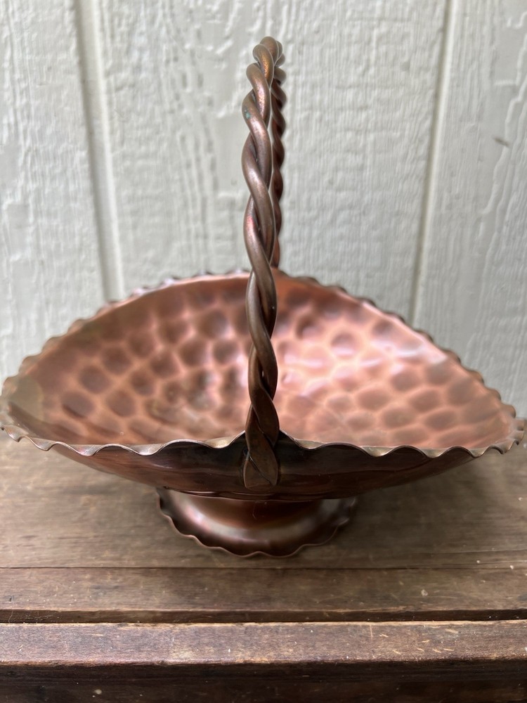 VTG Solid Copper Footed Basket with Scalloped Edge, Twisted Handle