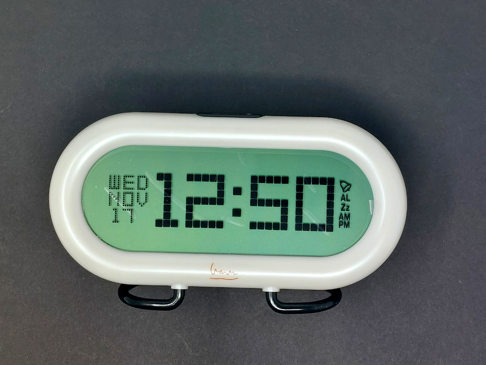 MICHAEL GRAVES DESIGN Postmodern Pearlized White LCD Display Alarm Clock & Date!