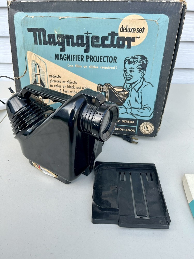 Magnajector Magnifier Projector Deluxe Complete Set W/ Flash Cards! Works!
