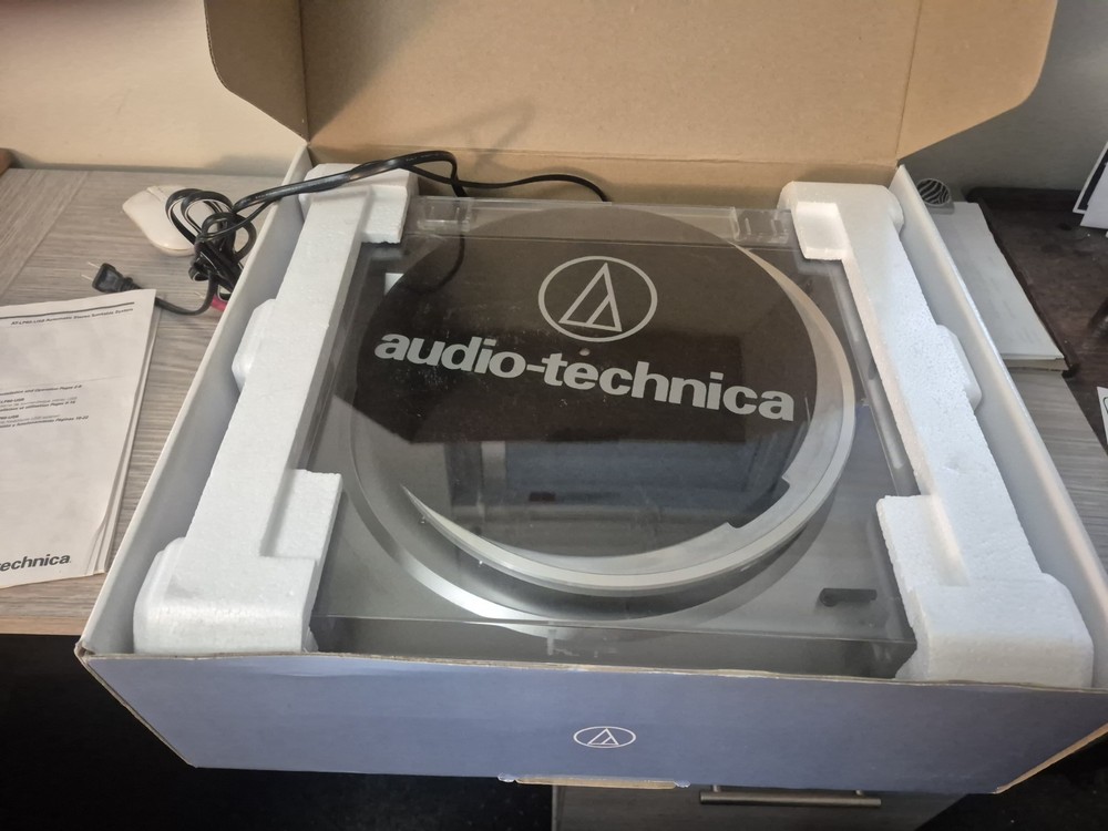 Audio Technica USB Turntable Digital Recording System
