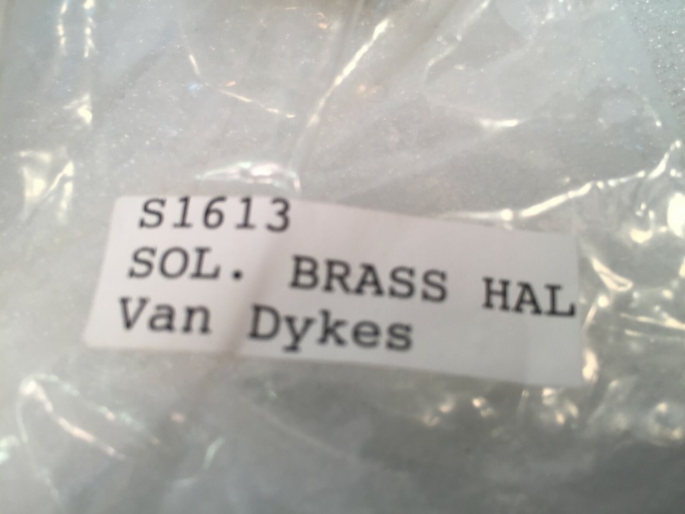 4 New Van Dyke's S1613 Solid Brass Double Hooks