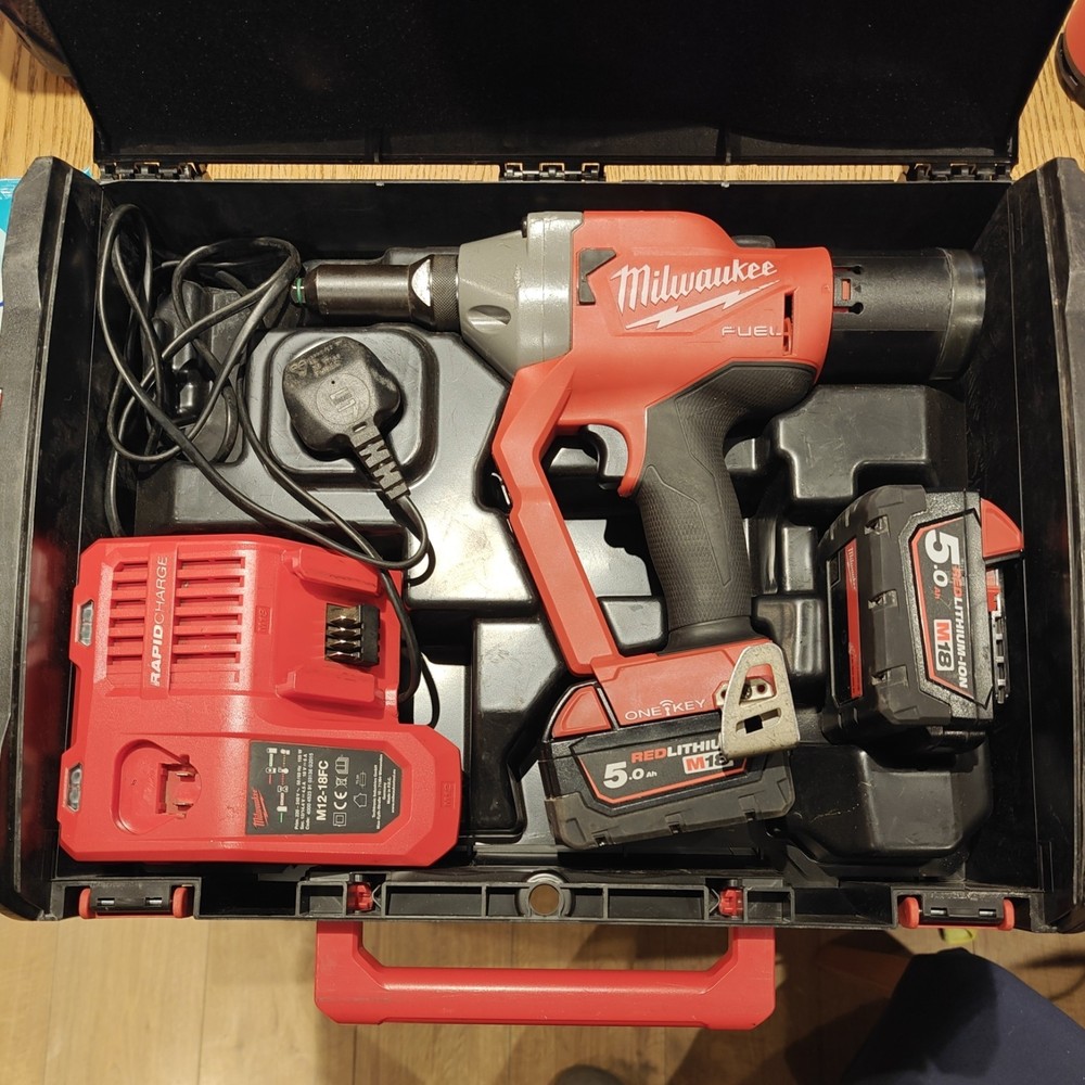 Milwaukee M18 Rivet Gun.